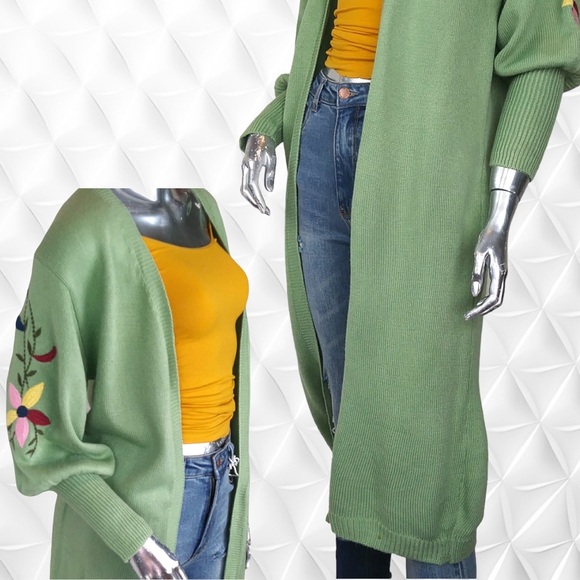 Floral Cardigan - Picture 2 of 2